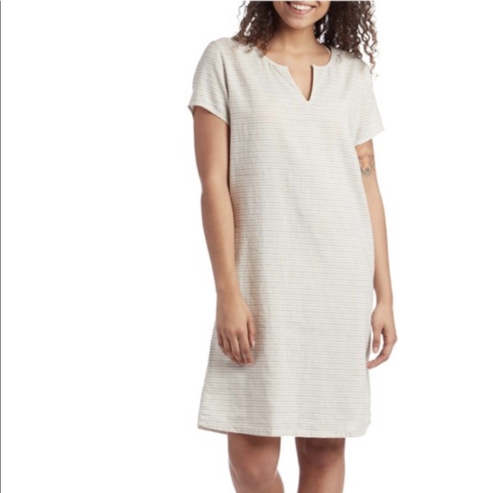 Casual Short-Sleeve Stripe Knit Dress in Cream